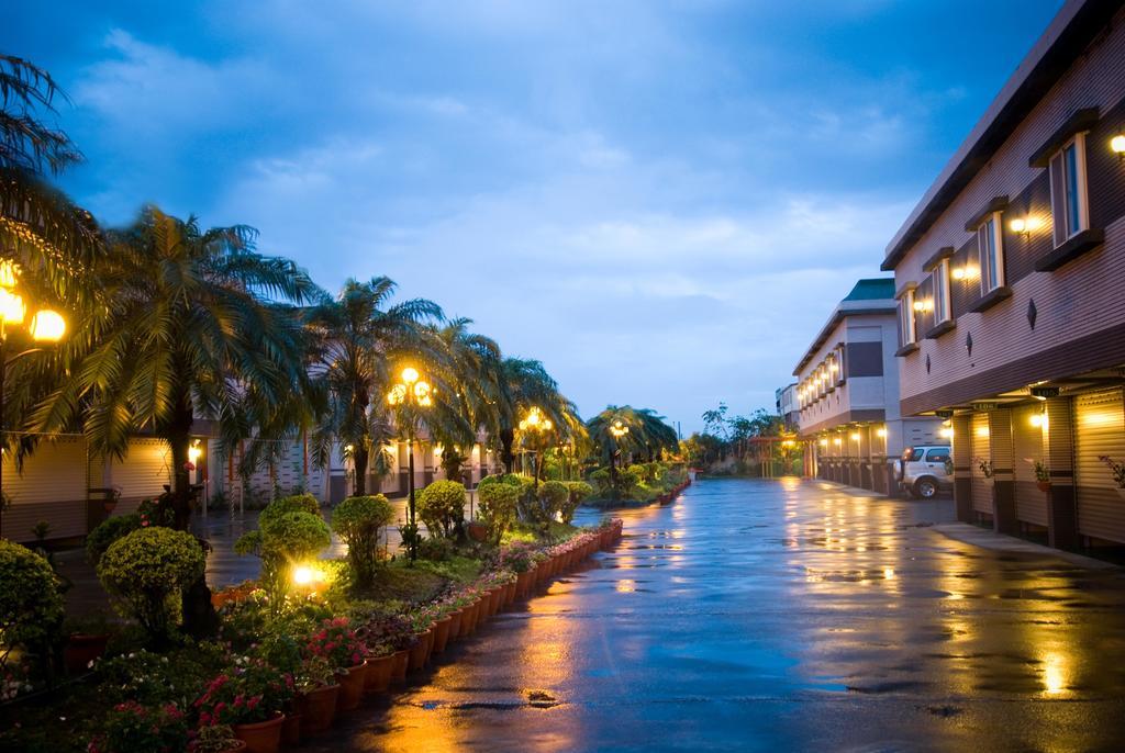 Mesasa Garden Motel Хуалянь Экстерьер фото