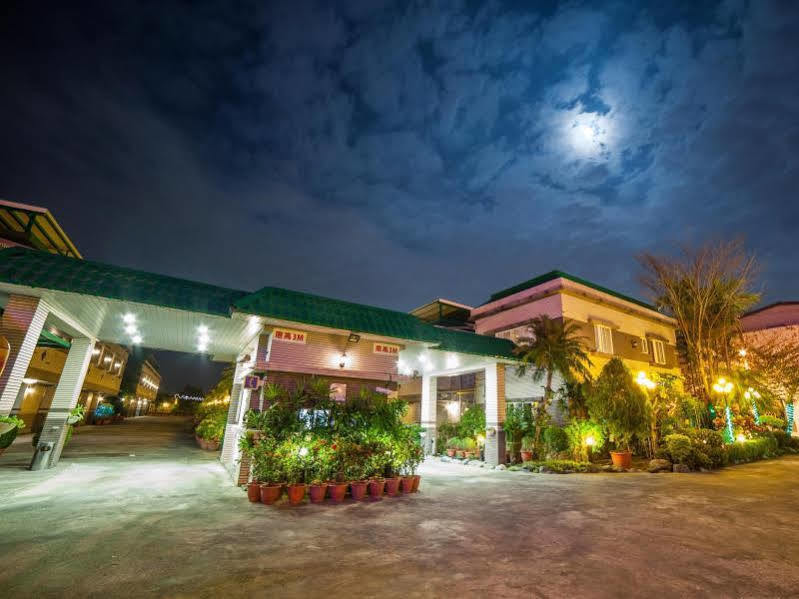 Mesasa Garden Motel Хуалянь Экстерьер фото